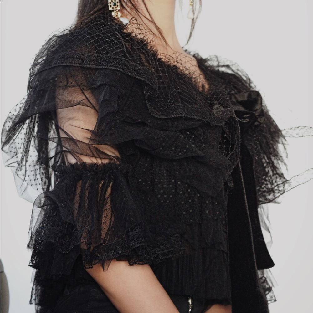 blouse - Picture 5 of 6
